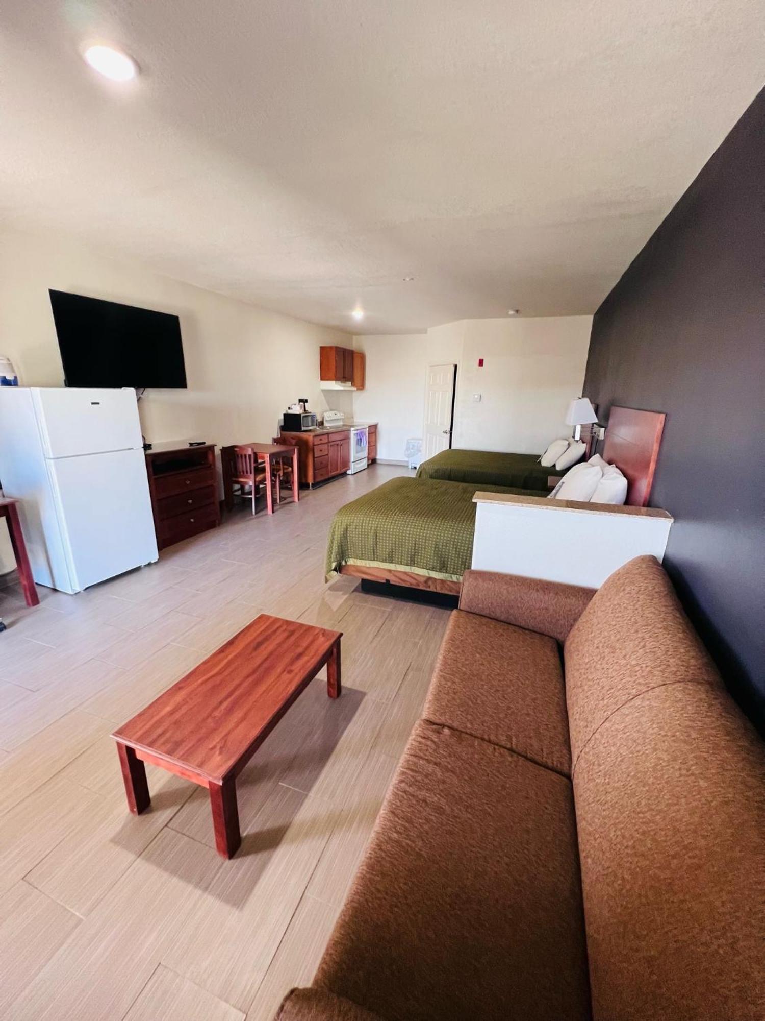 Lone Star Inn And Suites Victoria Zewnętrze zdjęcie