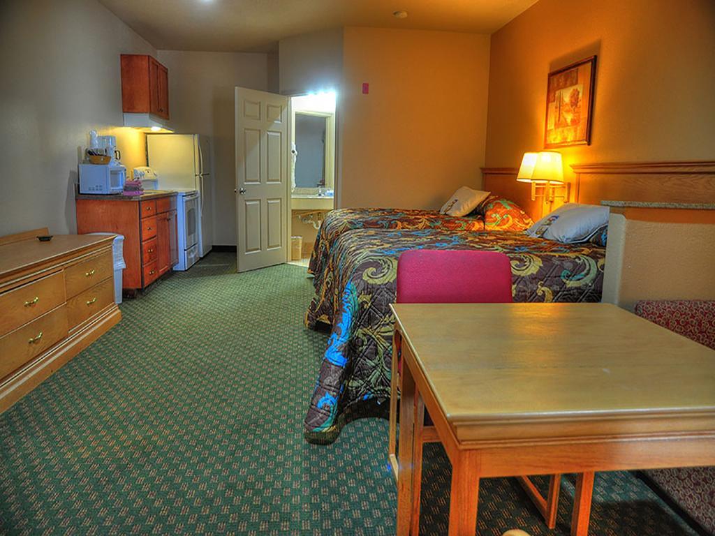 Lone Star Inn And Suites Victoria Zewnętrze zdjęcie