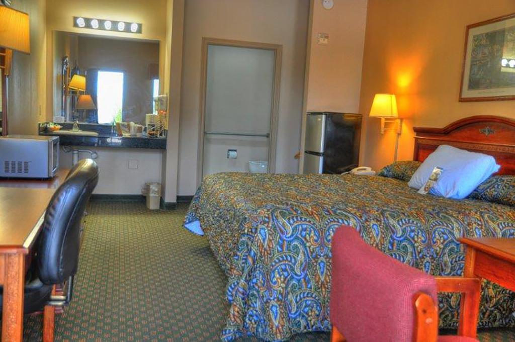 Lone Star Inn And Suites Victoria Zewnętrze zdjęcie
