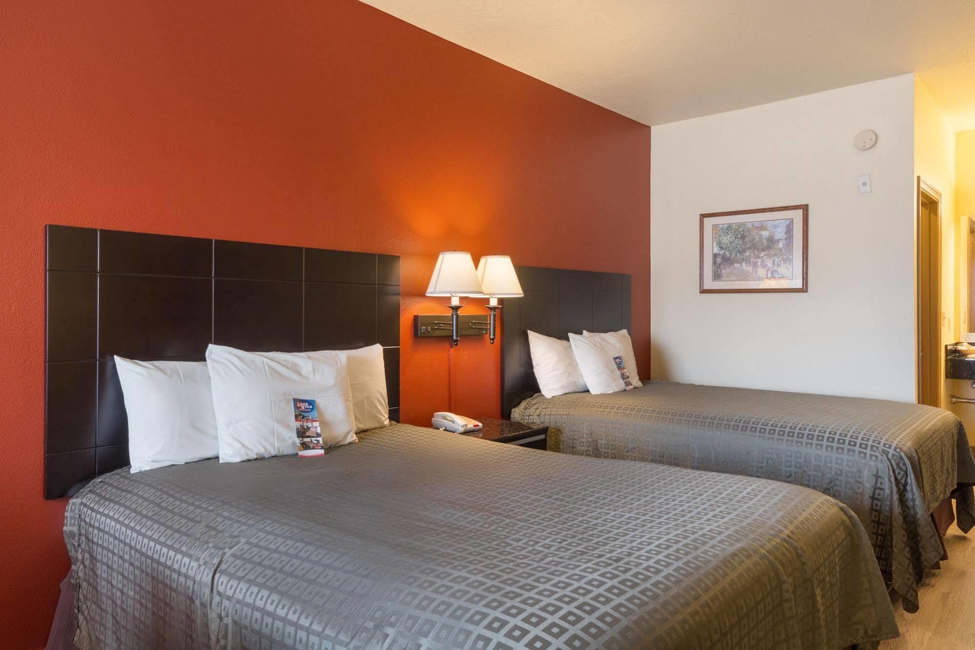 Lone Star Inn And Suites Victoria Zewnętrze zdjęcie