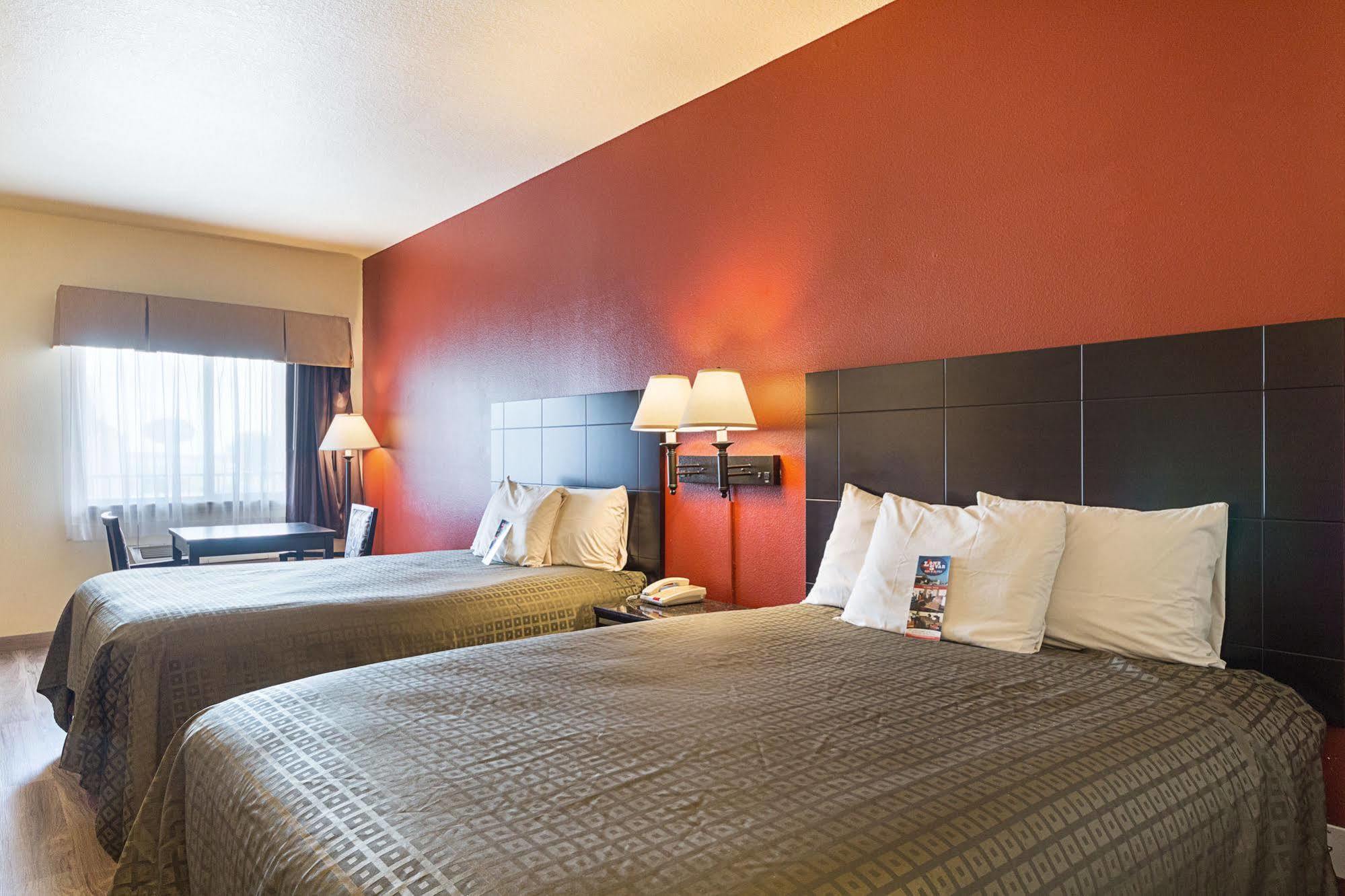 Lone Star Inn And Suites Victoria Zewnętrze zdjęcie